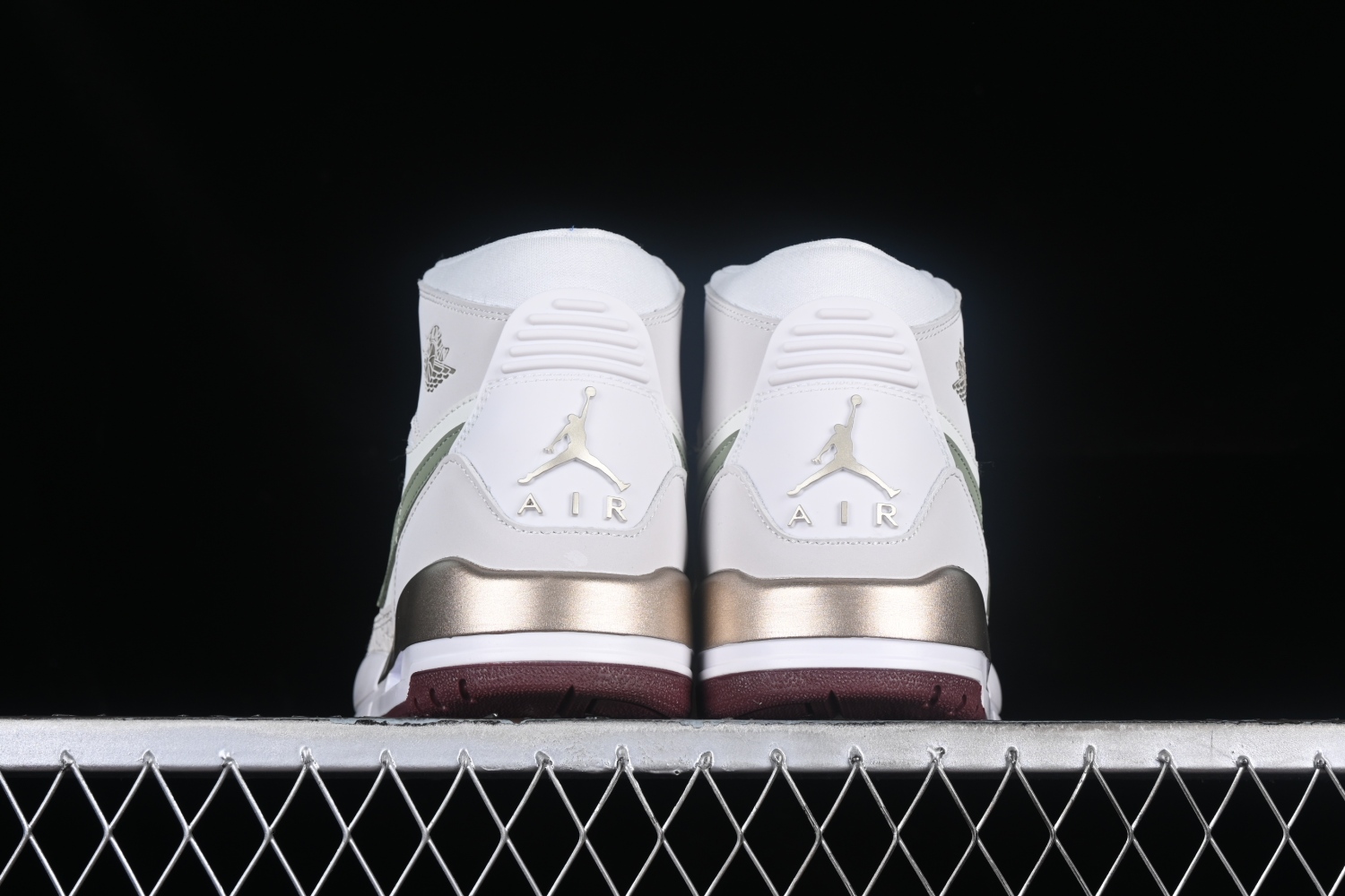 Air Jordan Legacy 312 HF0745 131