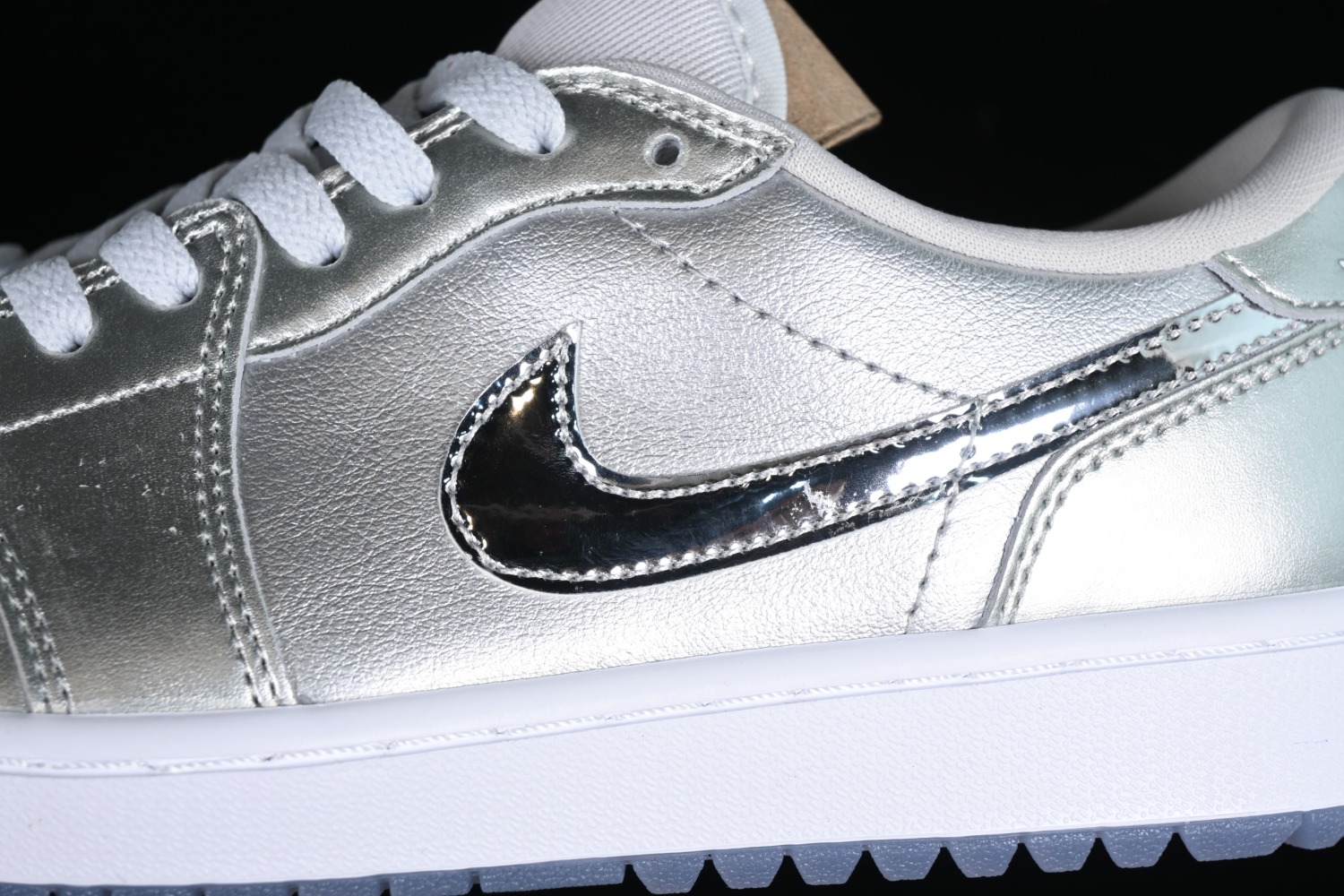 Jordan 1 Retro Low Golf Gift Giving Pack FD6848-001