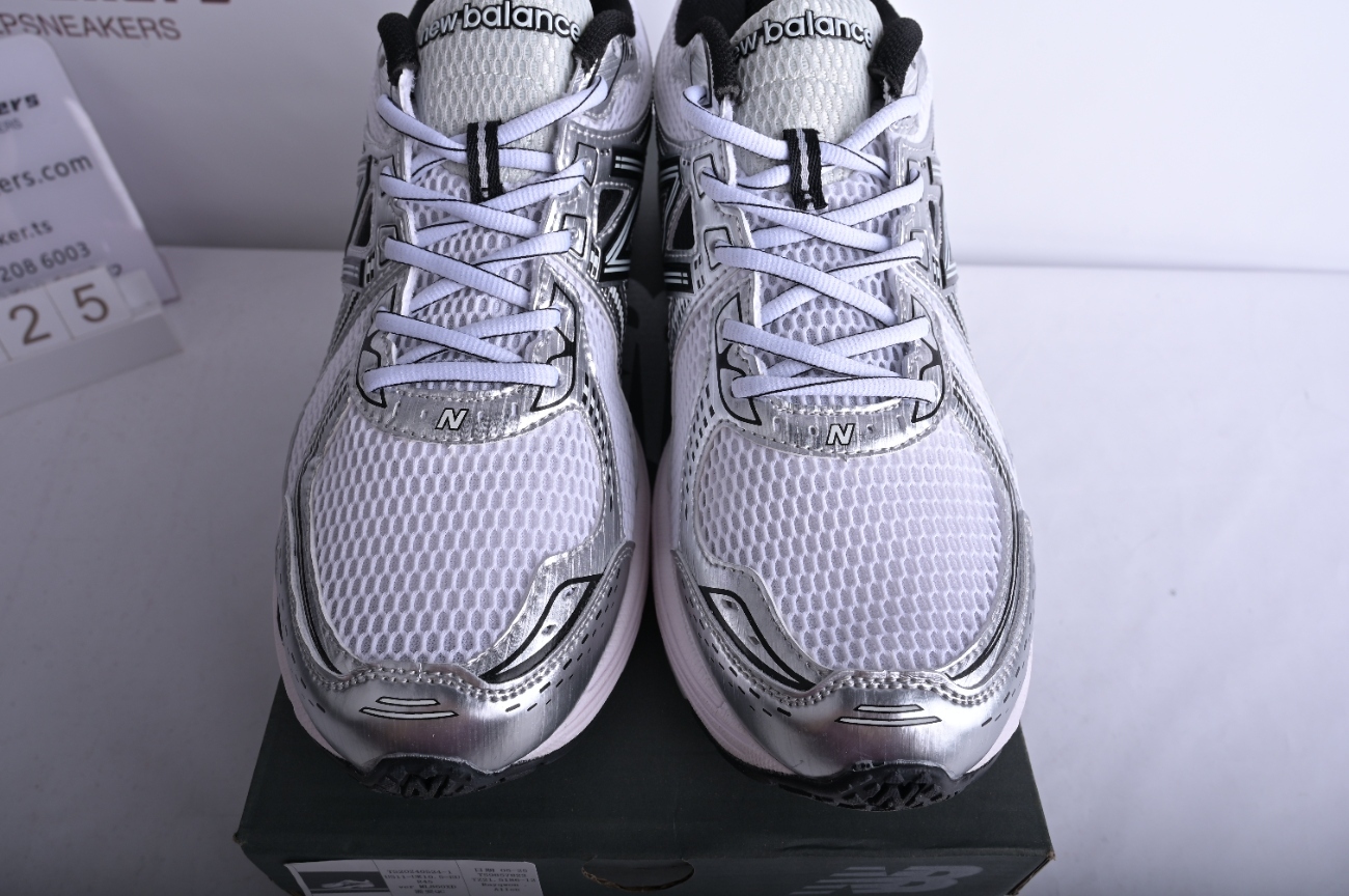 New Bal*nce 860v2 Black White Silver ML860XD