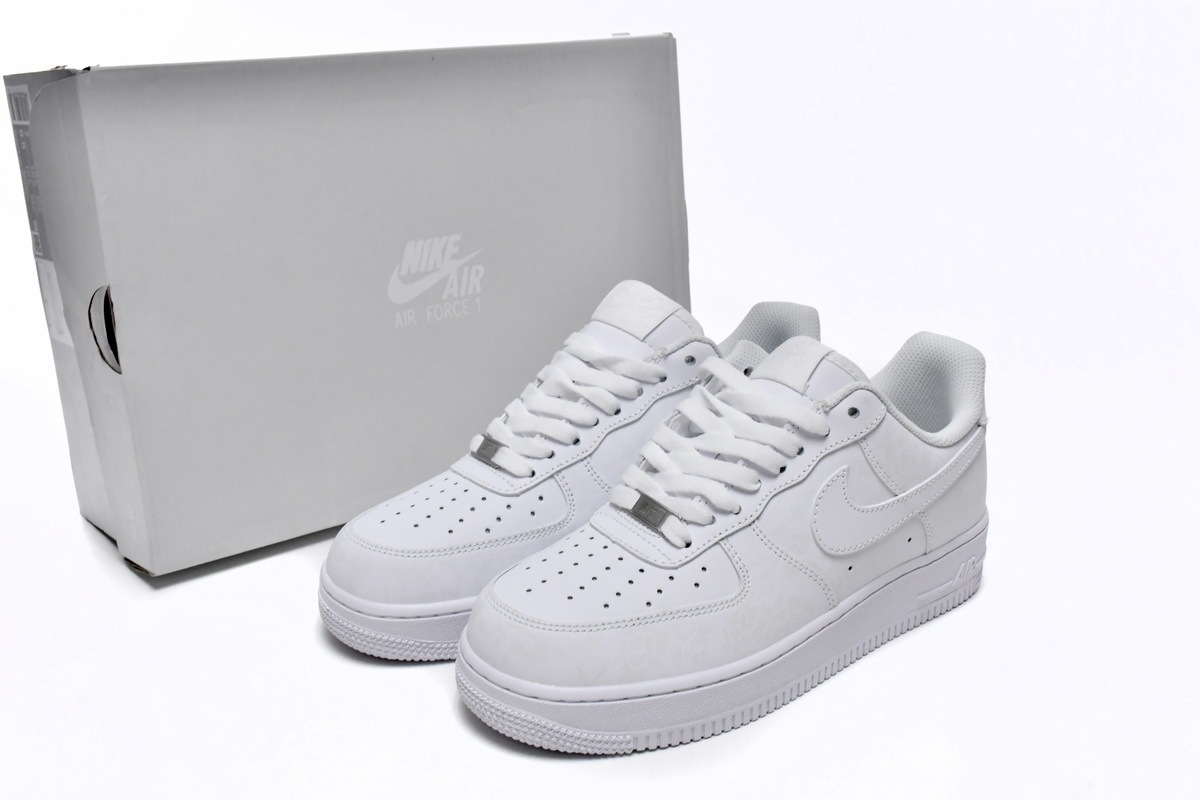 Nike Air Force 1 Low 