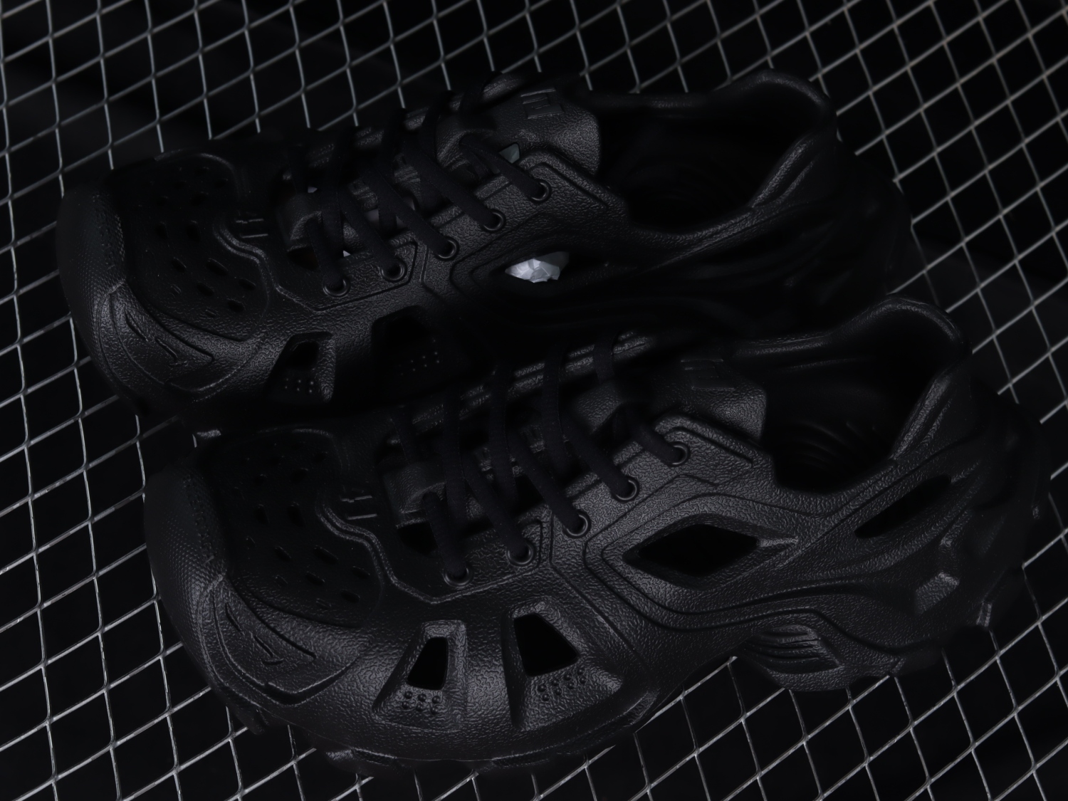 Bal**ci*ga HD Lace Up Black 702421W3CES1000