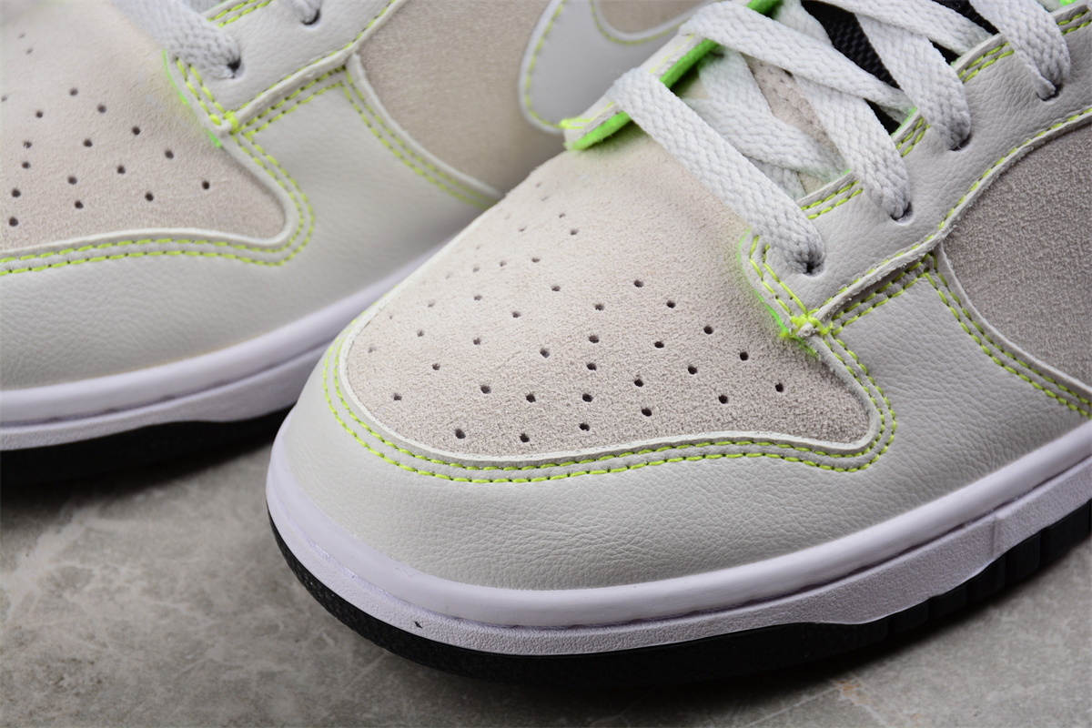 Nike Dunk Low ‘University of Oregon’Green Duck FQ7260 001