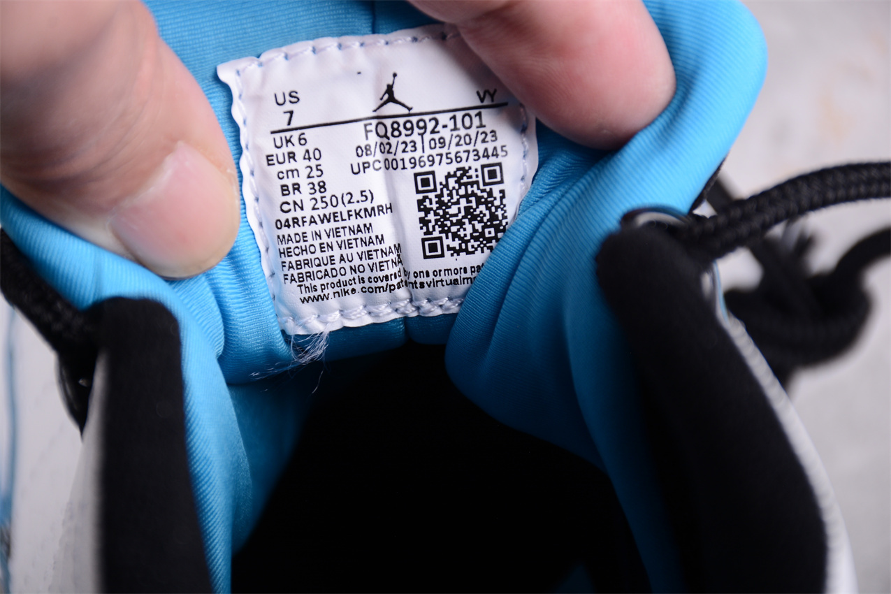 Jordan Air Jordan 9 Powder Blue  FQ8992-101