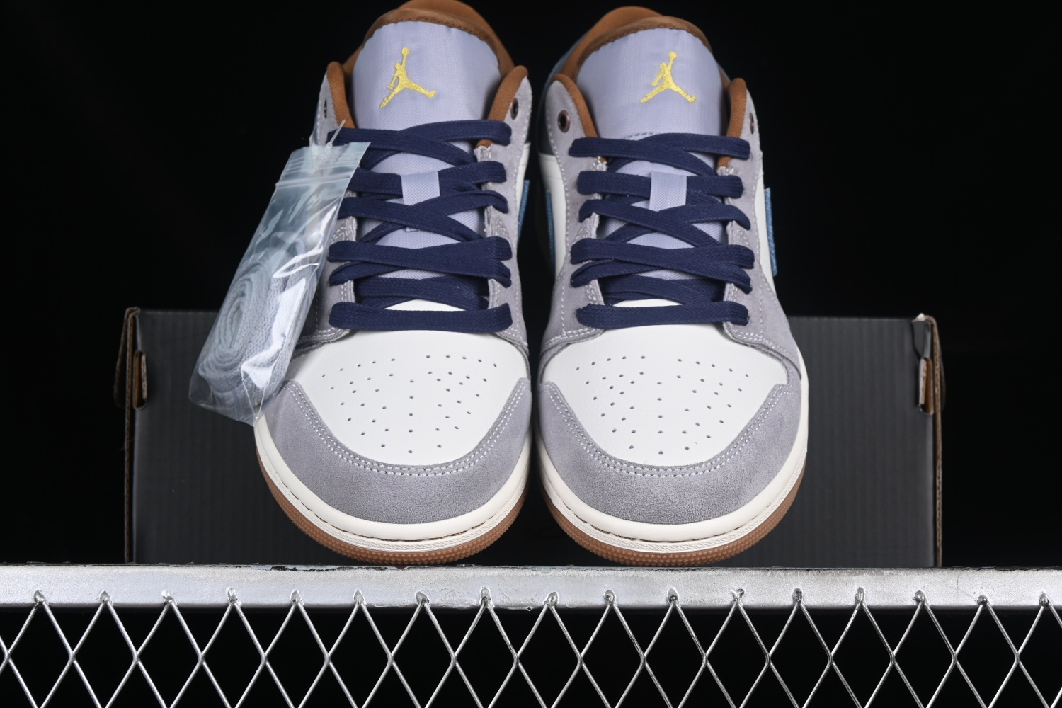 Air Jordan 1 Low AJ1 FZ5042-041