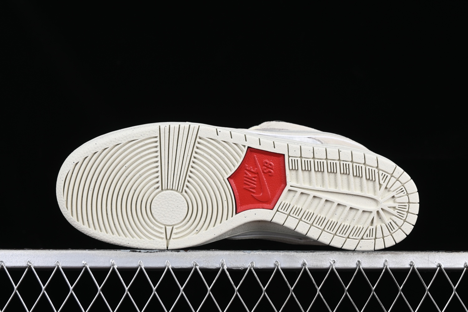 Dunk Low FZ5654-100