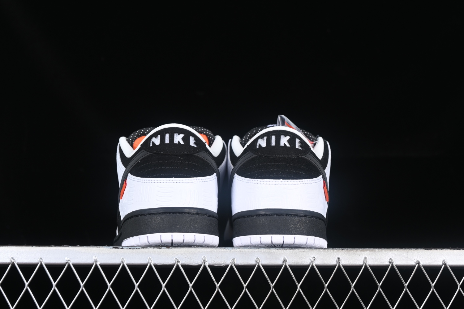TIGHTBOOTH x Nike SB Dunk Low Panda Co Branding FD2629-100
