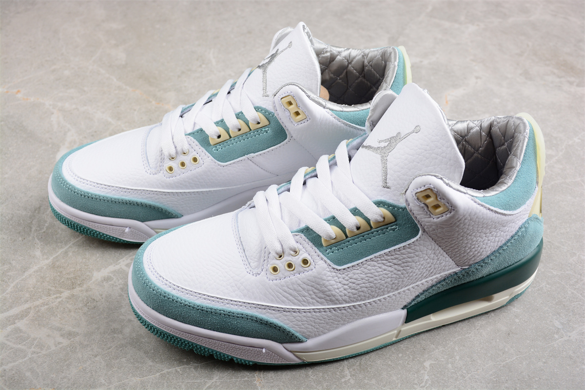 Air Jordan 3 Retro Mars Stone CT8532-130