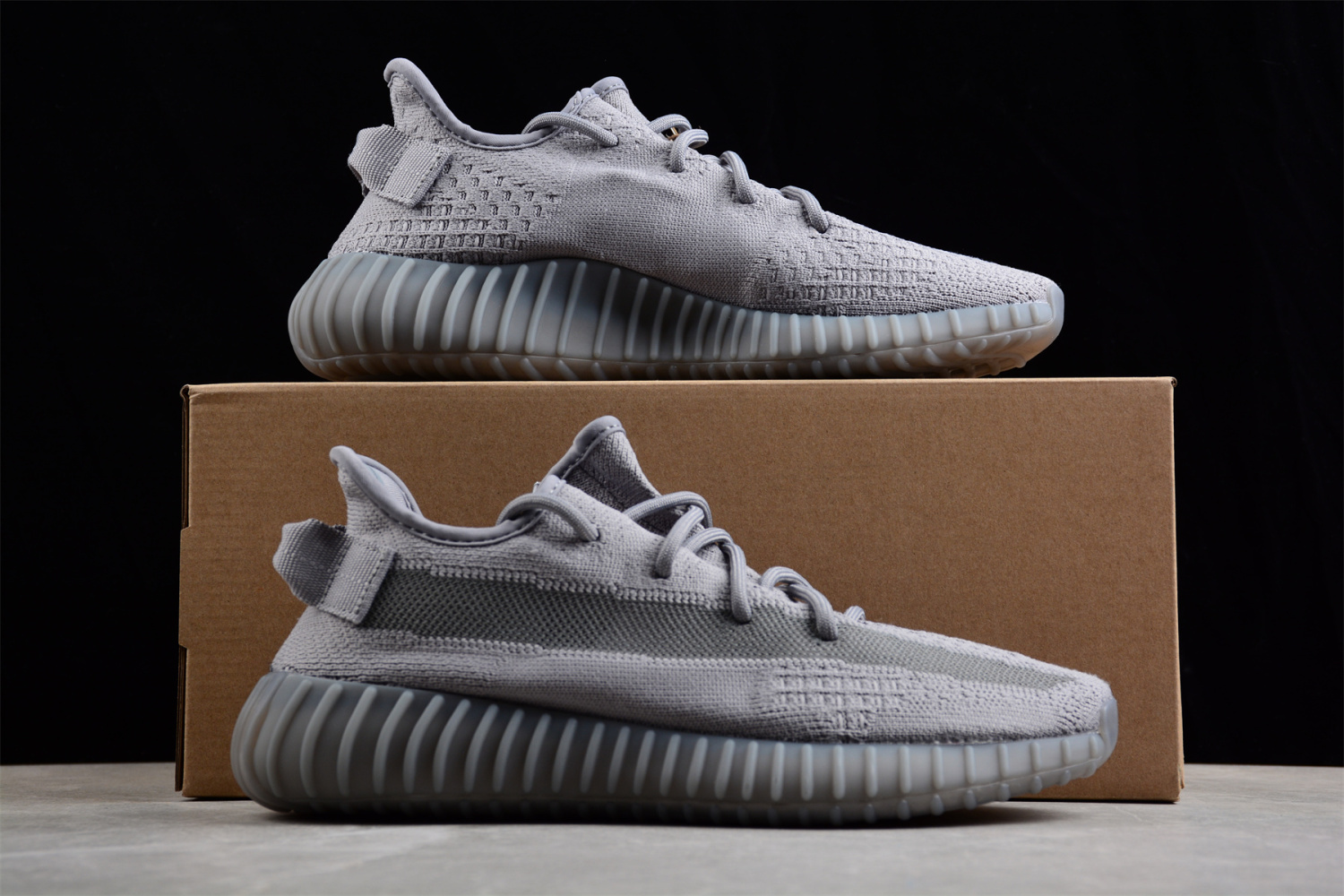 adidas Yeezy Boost 350 V2 Lian Hua Hui IF3219