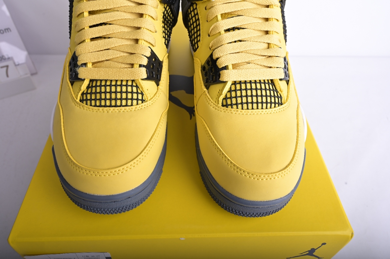 Jordan 4 Retro Lightning (2021) CT8527-700