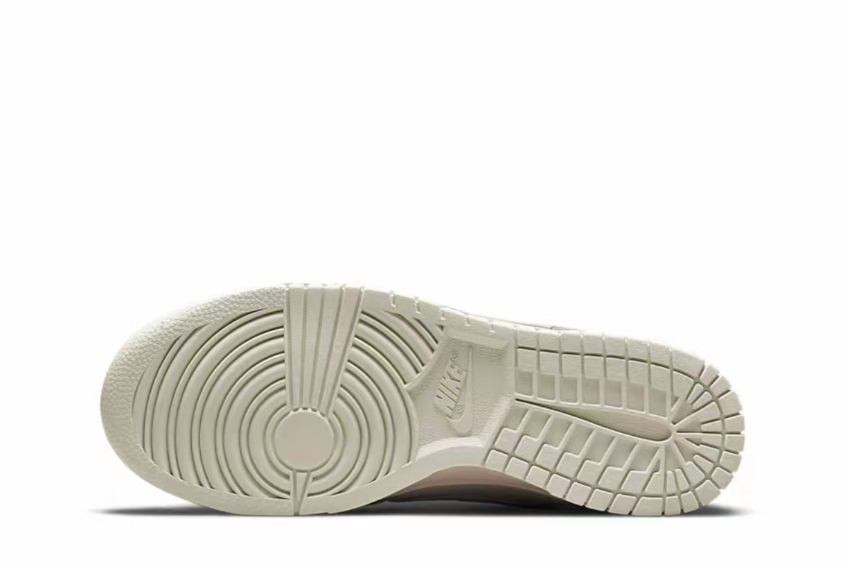 Nike Dunk Low Sail Light Bone DD1503-107