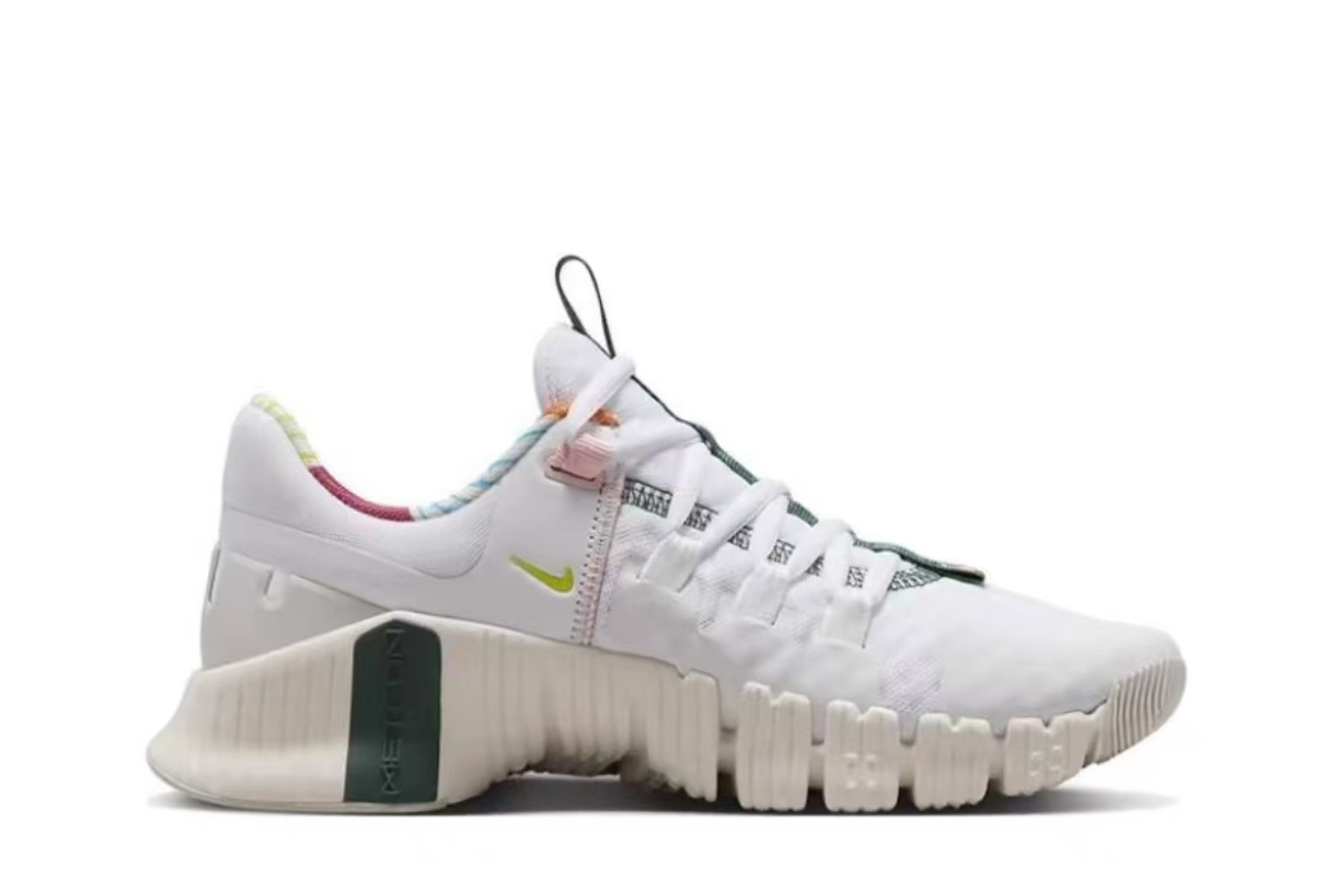 Wmns Free Metcon 5 
