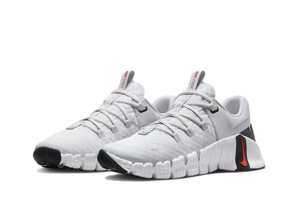 Wmns Free Metcon 5 