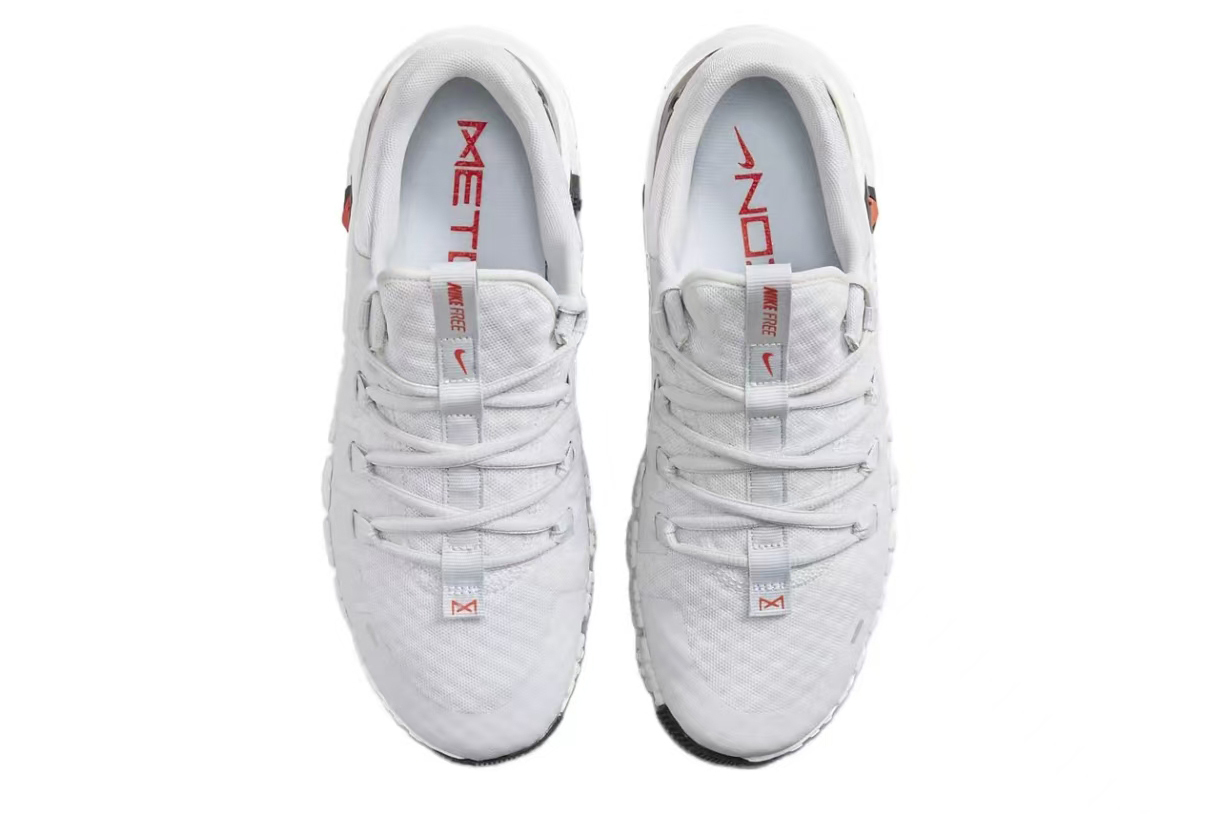 Wmns Free Metcon 5 