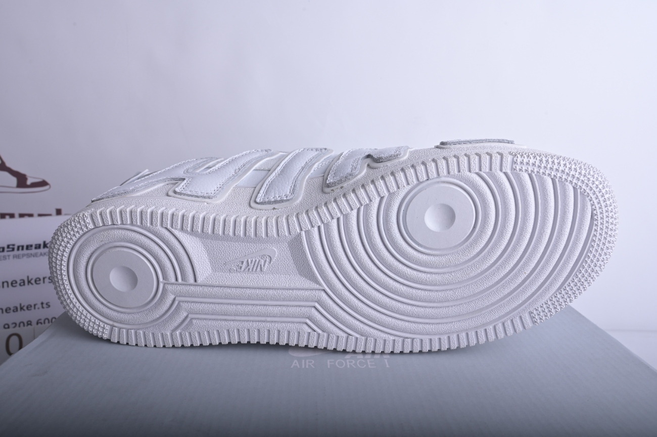 Nike Air Force 1 Low Cactus Plant Flea Market White (2024) FQ7069-100