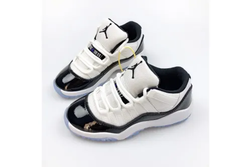 KID Jordan 11