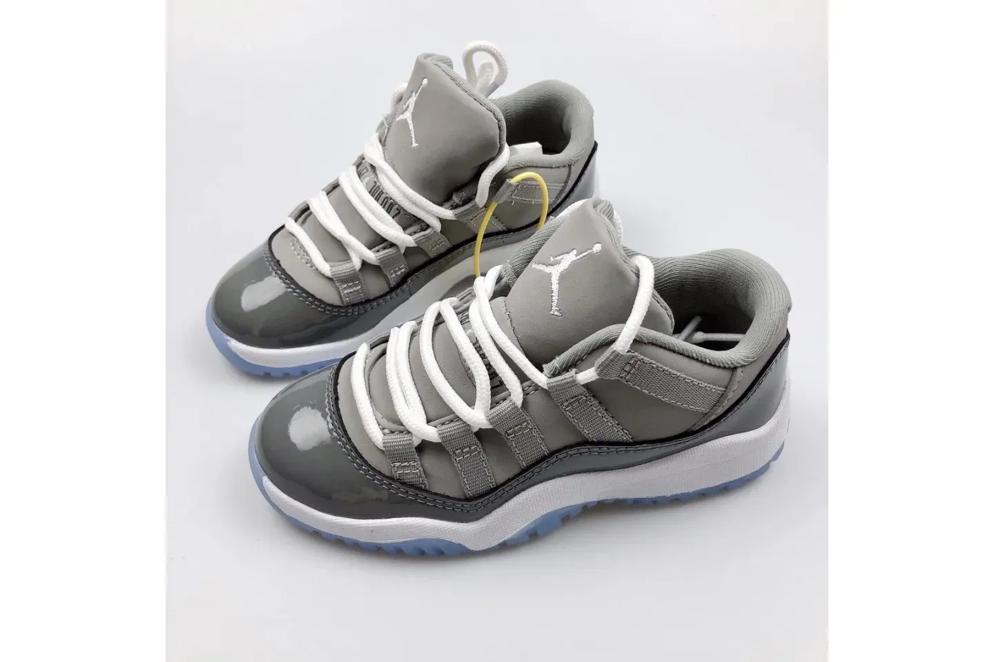 KID Jordan 11