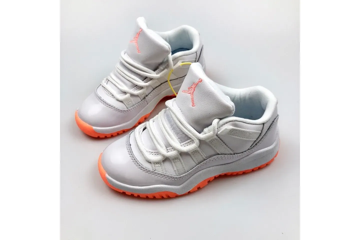 KID Jordan 11