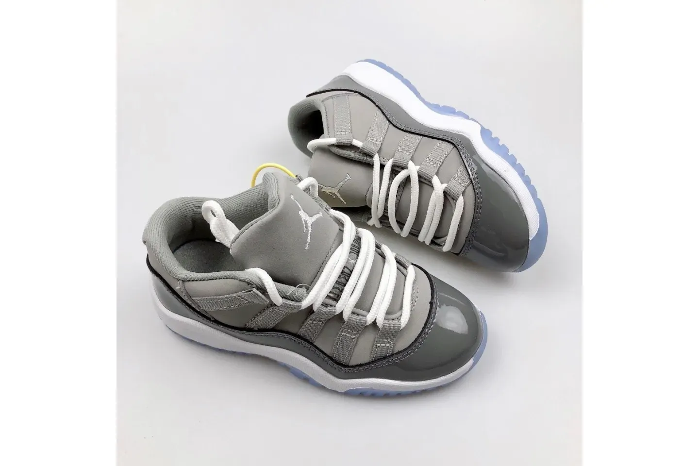 KID Jordan 11