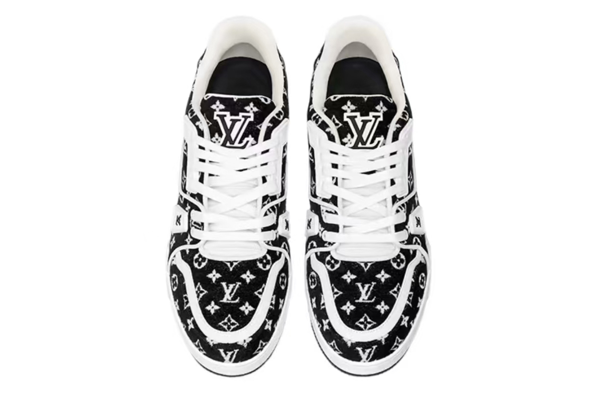 LO**S VU**TON Trainer Black Monogram Textile  1ABFTE