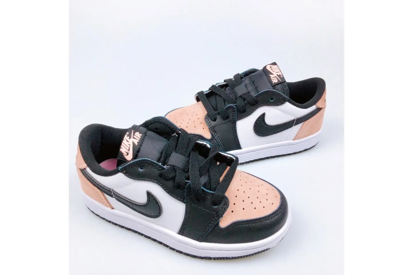 KID Jordan 1 MID ALT