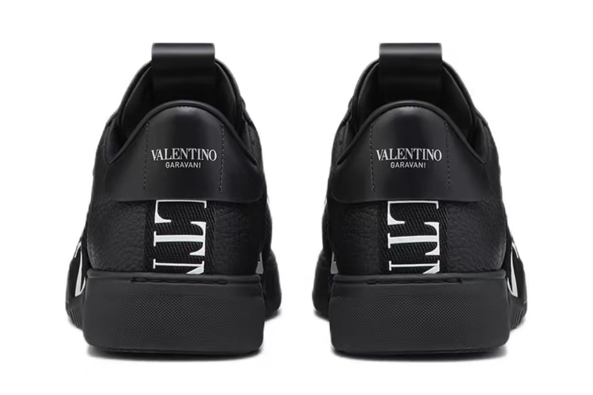 Val**tino Garavani VL7N Sneaker Low Top Black White Black  YS0C58WRQ_0NO/5Y2S0C58WRQ_0NO