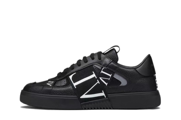 Val**tino Garavani VL7N Sneaker Low Top Black White Black  YS0C58WRQ_0NO/5Y2S0C58WRQ_0NO