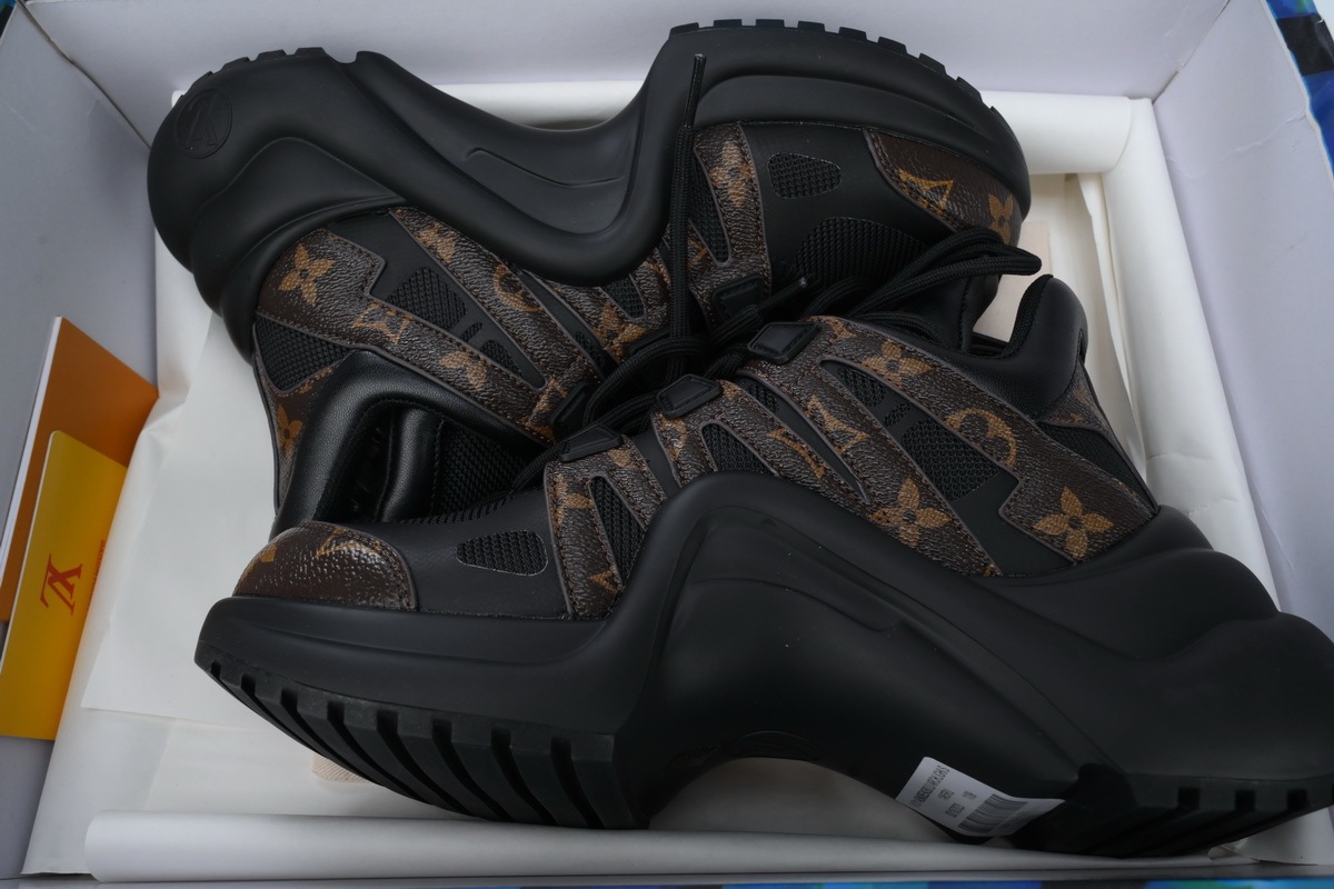 Lo**s Vu**ton Archlight Trainer Monogram Black (Women