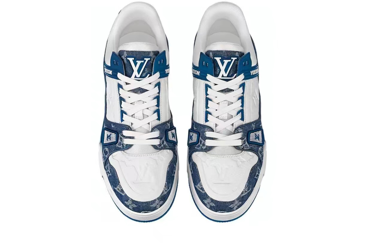 LO**S VU**TON LV Trainer Monogram Denim White Blue 1A9JGZ / 1A9JGU
