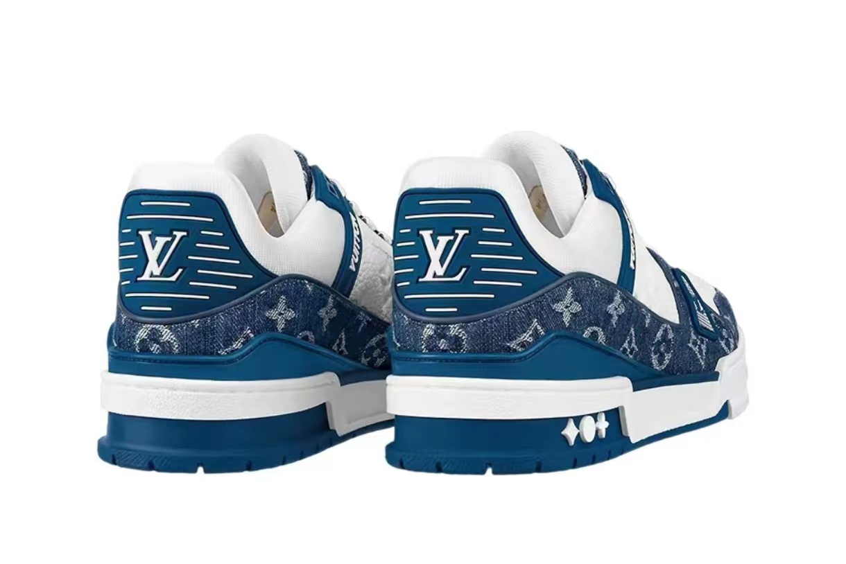 LO**S VU**TON LV Trainer Monogram Denim White Blue 1A9JGZ / 1A9JGU