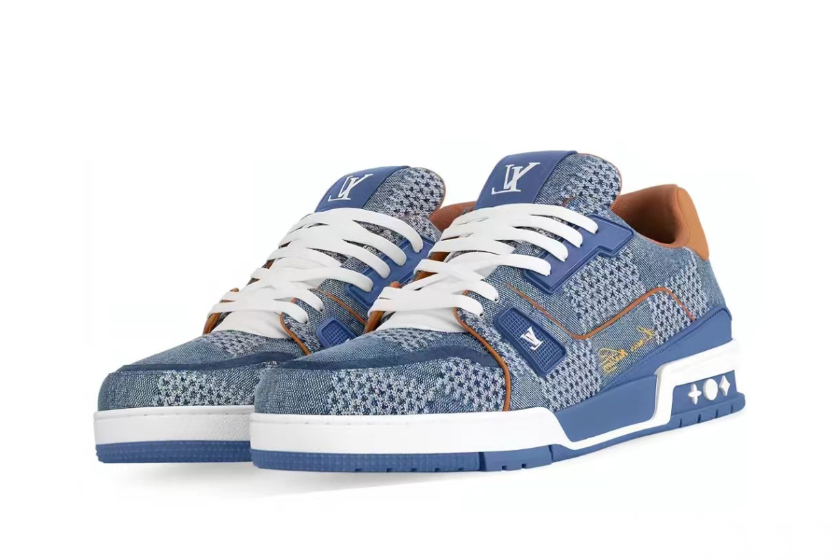 LO**S VU**TON Trainer Blue Damier 3D Denim  1AD6DI