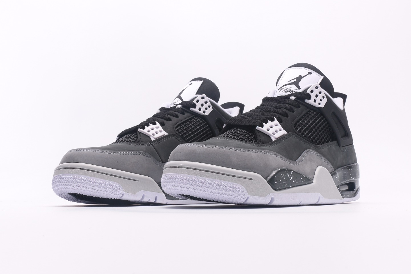 Air Jordan 4 Retro “Fear” FQ8138 002