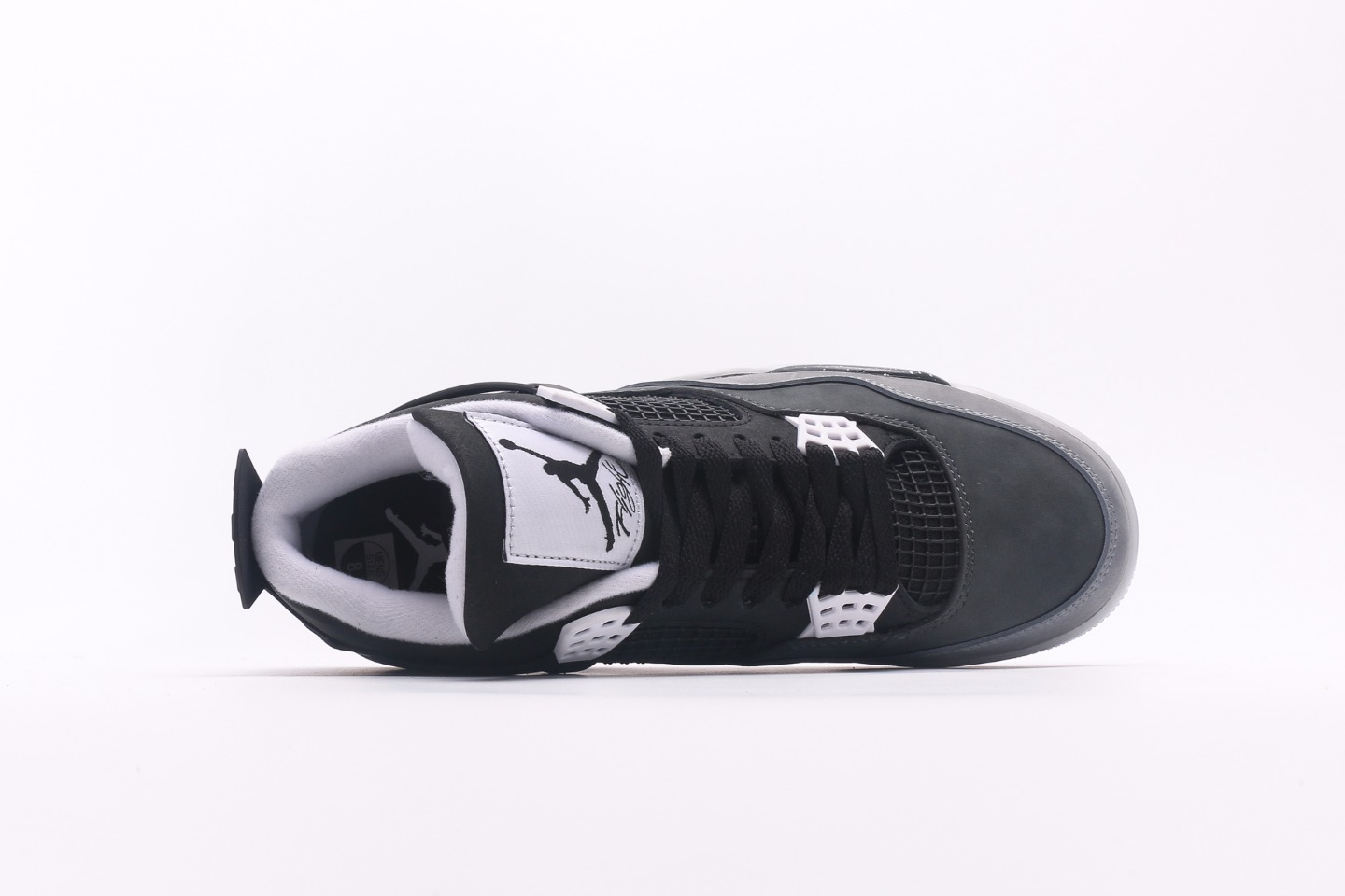 Air Jordan 4 Retro “Fear” FQ8138 002