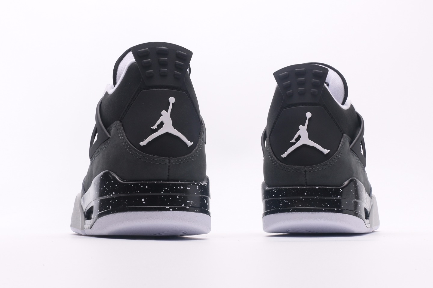 Air Jordan 4 Retro “Fear” FQ8138 002