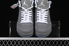 Jordan 5 Retro Wolf Grey 136027-005