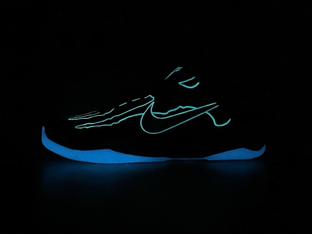 NIKE Zoom Kobe 5 Protro “X-RAY” HJ4303-400