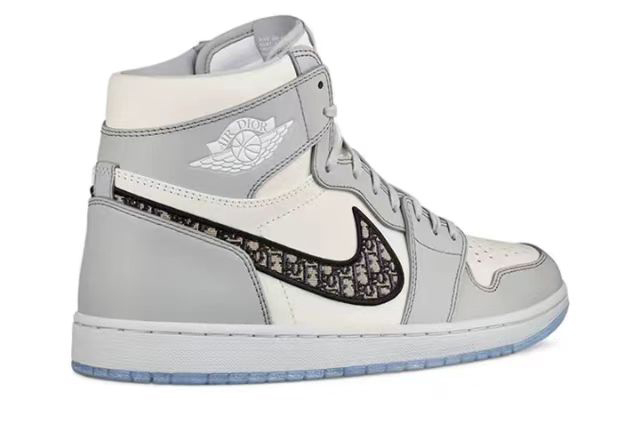 Di*r Jordan 1 Retro High Dior CN8607-002