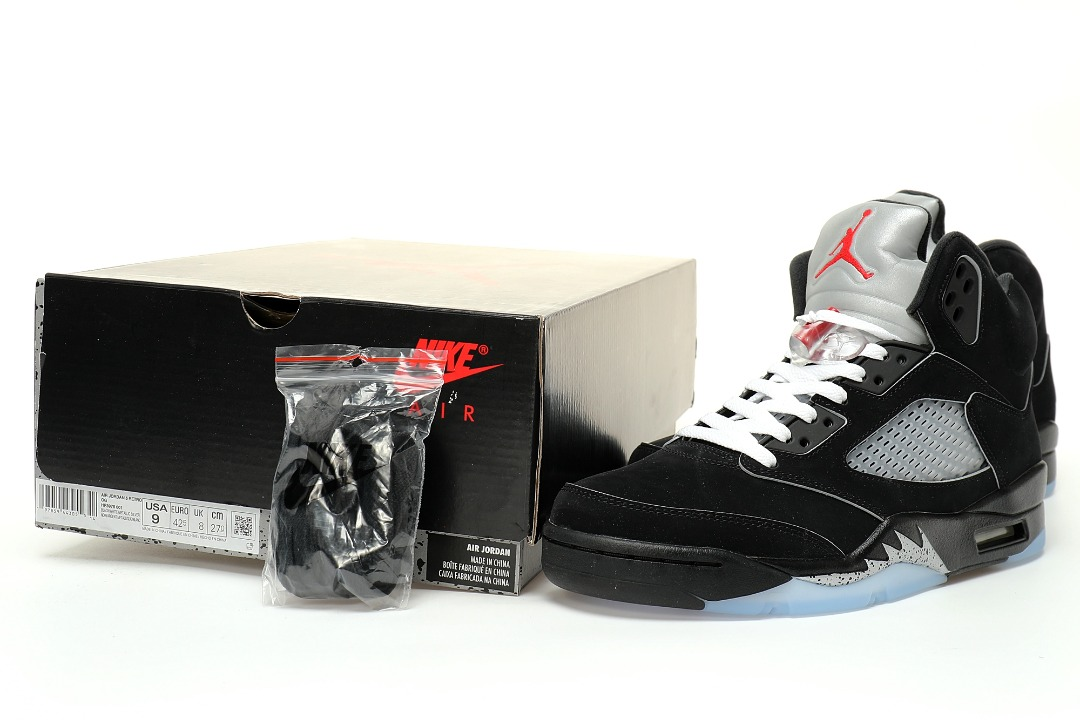 Air Jordan 5 Black  Metallic Reimagined  HF3975-001