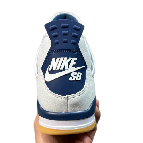 Jordan 4 Retro SB Navy DR5415-100