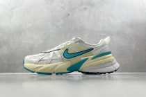 Nike V2K Run Dusty Cactus FD0736-105