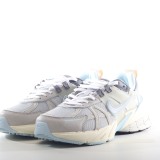Nike V2K Run Light Bone Metallic Platinum FZ3596-072