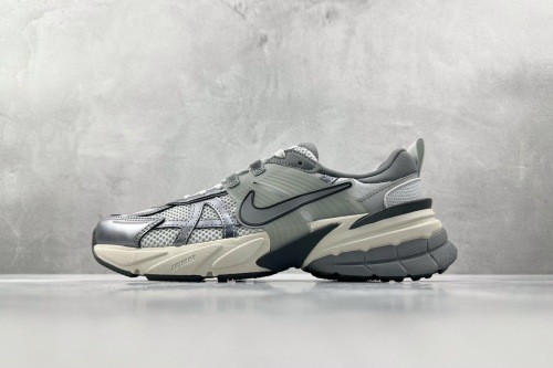 Nike V2K Run Pure Platinum Wolf Grey FD0736-003