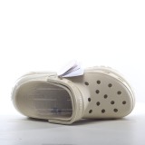 Crocs Classic Mega Crush Clog Bone 207988-2Y2