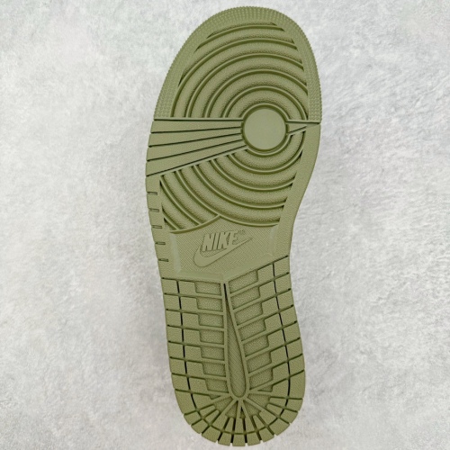 Travis Scott x Jordan Air Jordan 1 Low OG DM7866-002