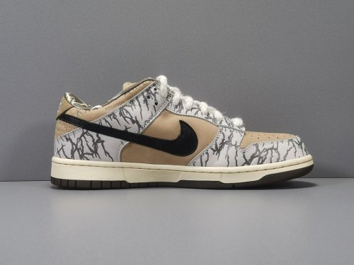 Travis Scott x Dunk SB CT5053-002