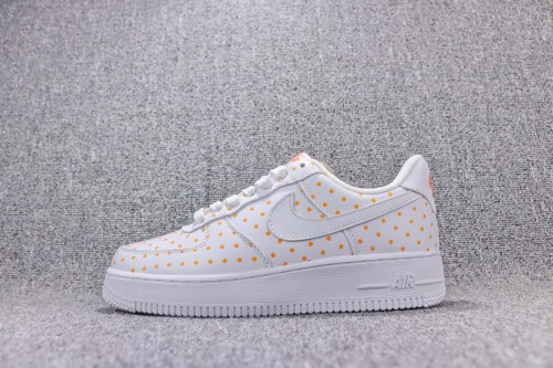 Nike Wmns Air Force 1 Low White Orange Running Shoes AT0062-181