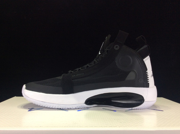 AIR JORDAN 34 ECLIPSE BLACK-METALLIC SILVER AR3240-001