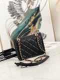 𝗖𝗵𝗮𝗻𝗲𝗹 𝟮𝟮𝗰 early spring new tofu bag