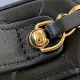 Chanel 21K  Vanity case