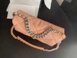 CHANEL  19