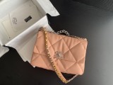 CHANEL  19